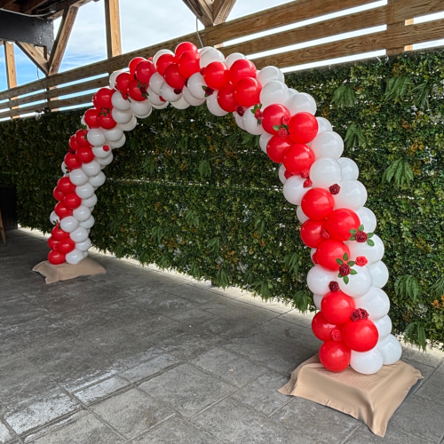 Balloon arch installation by Le Doré Balloon Design LLC in Bryn Mawr PA, luxury Main Line event décor